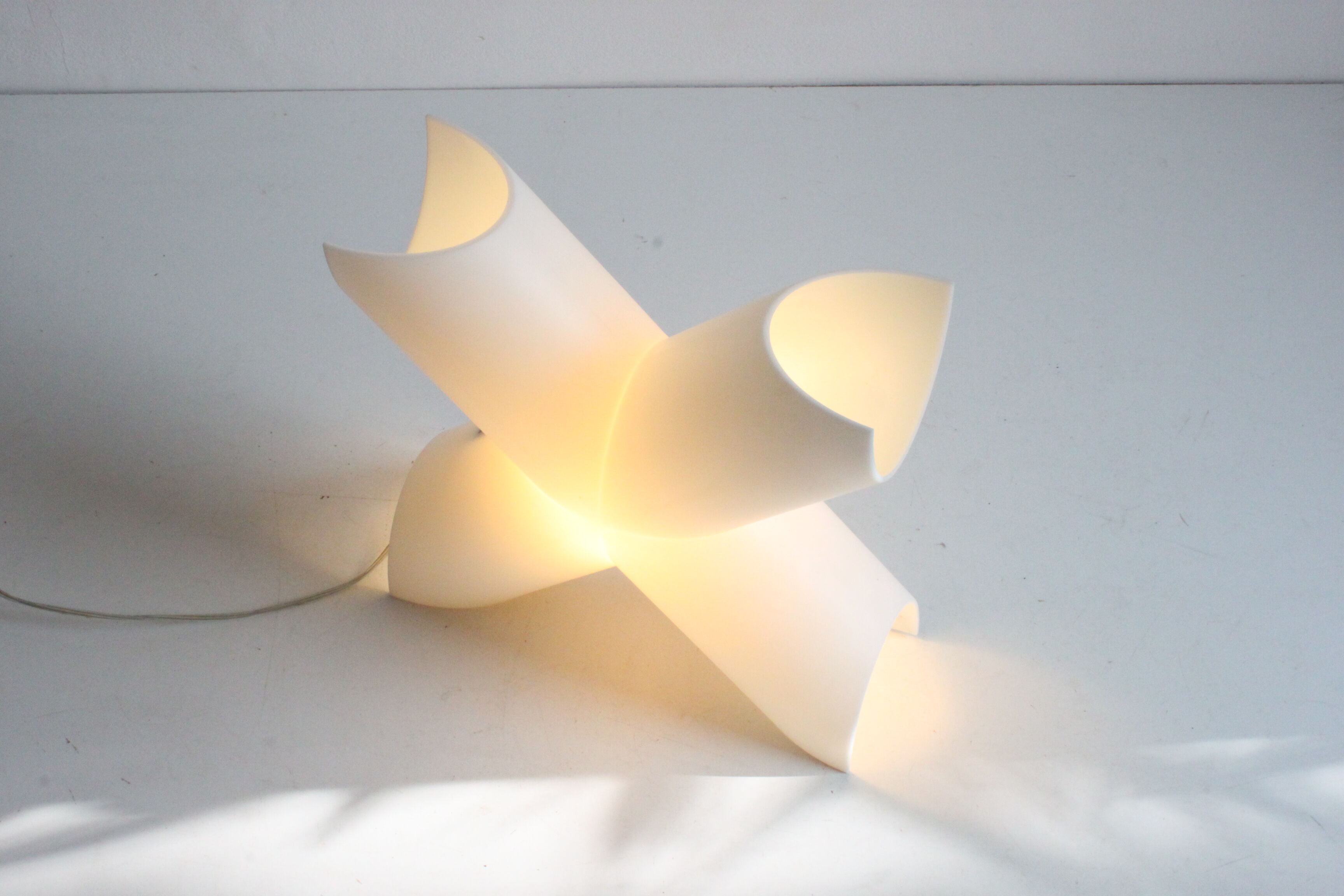 Lampe Model X Protocole Paris