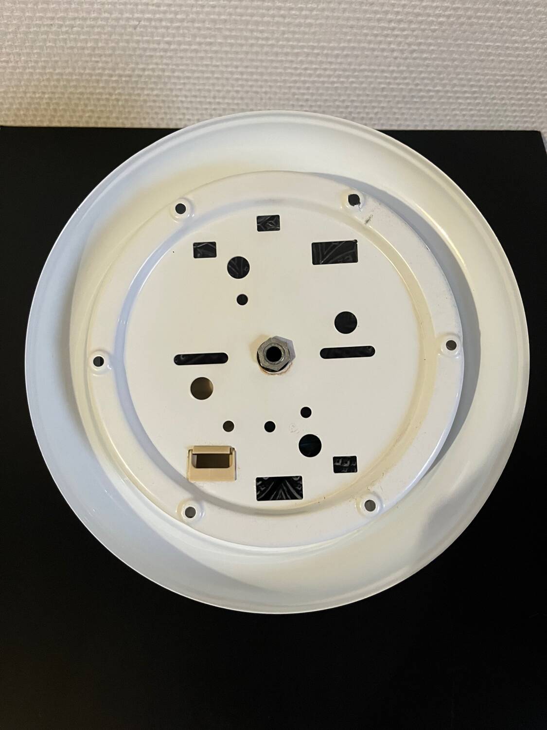 Metal and chiseled glass suspension ceiling light