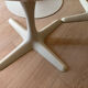 Tulipe Arkana table by Knoll and its 4 chairs