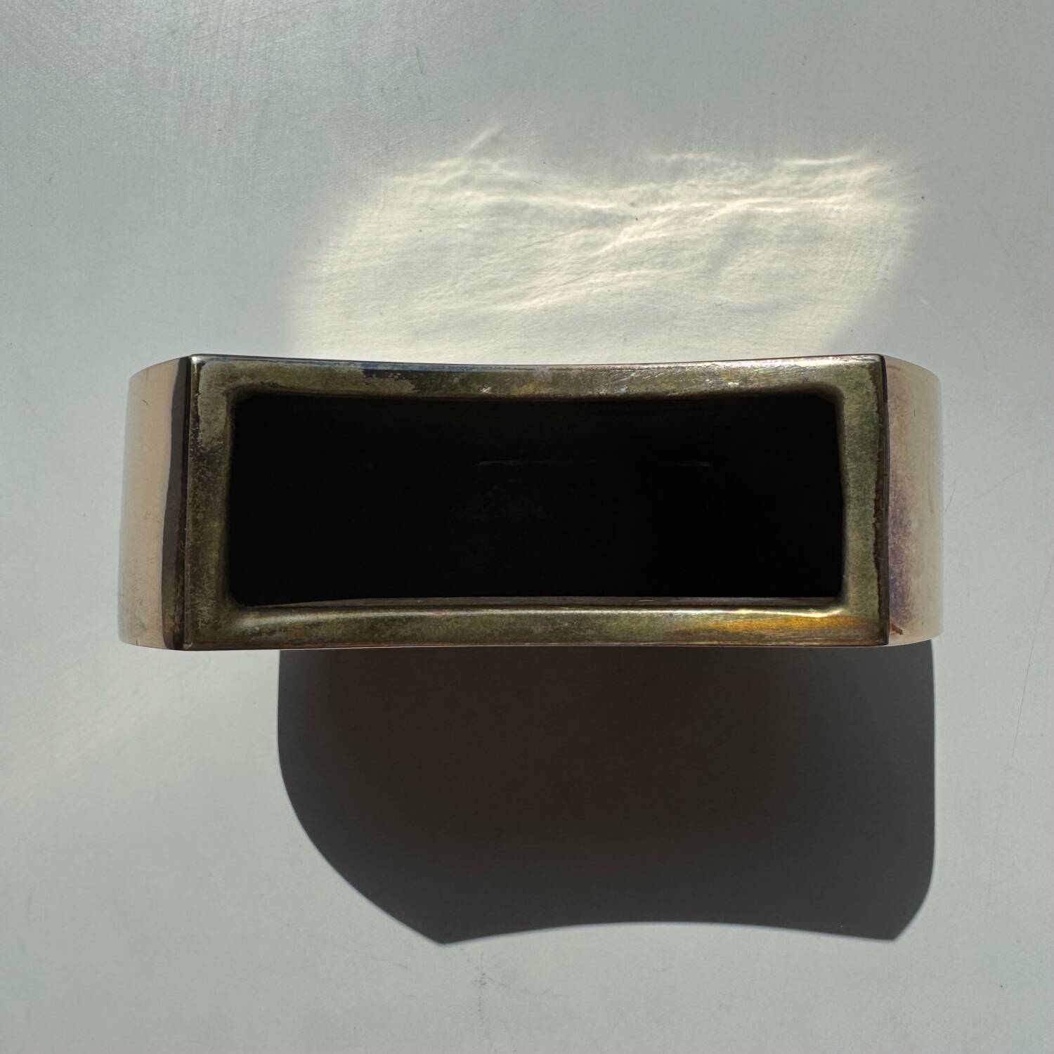 Bronze sculpture vase Monique Gerber