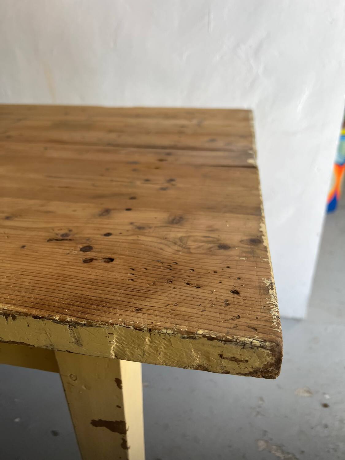 Table de ferme vintage en bois