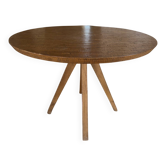 Round oak table
