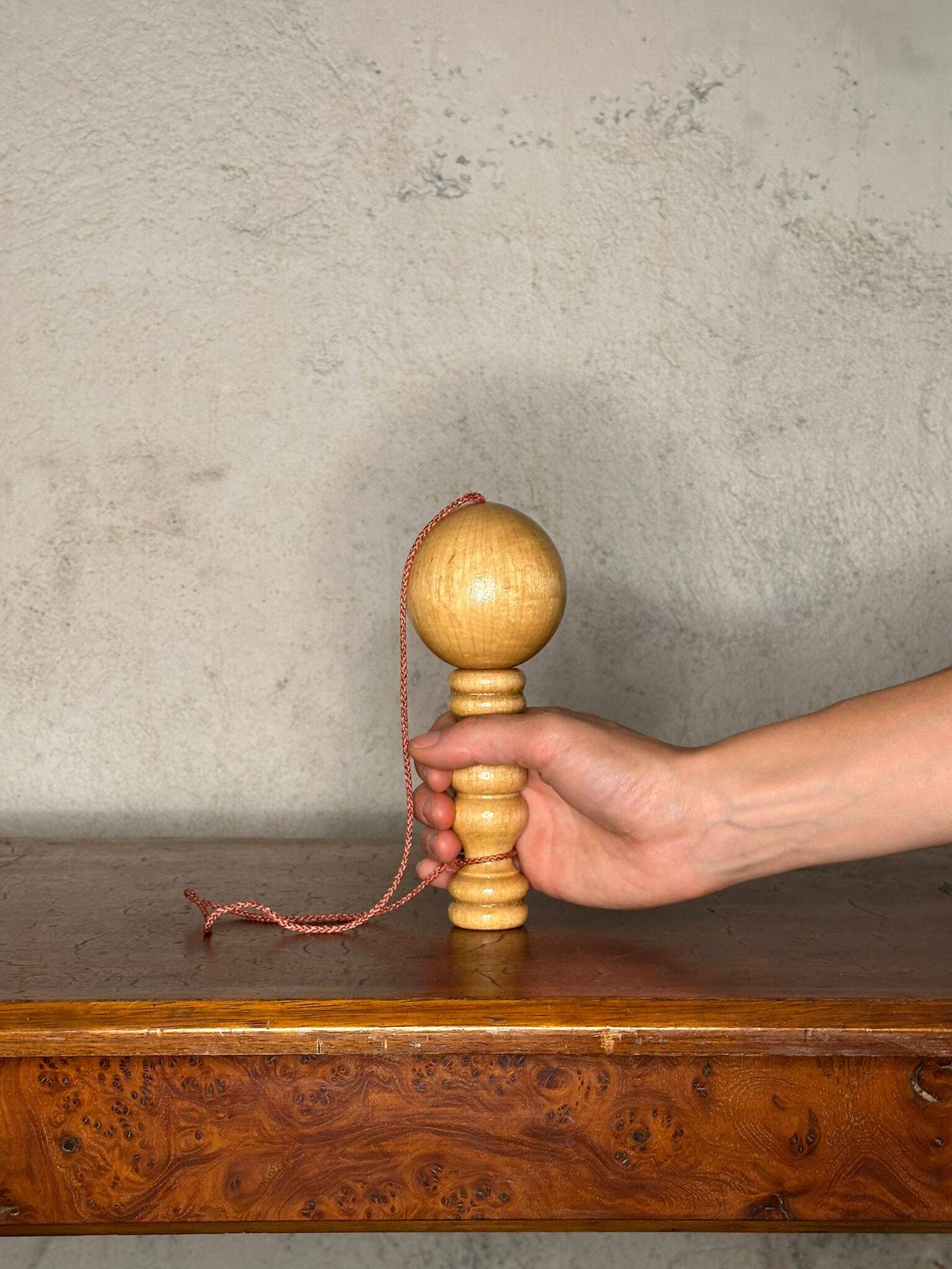 Bilboquet en bois