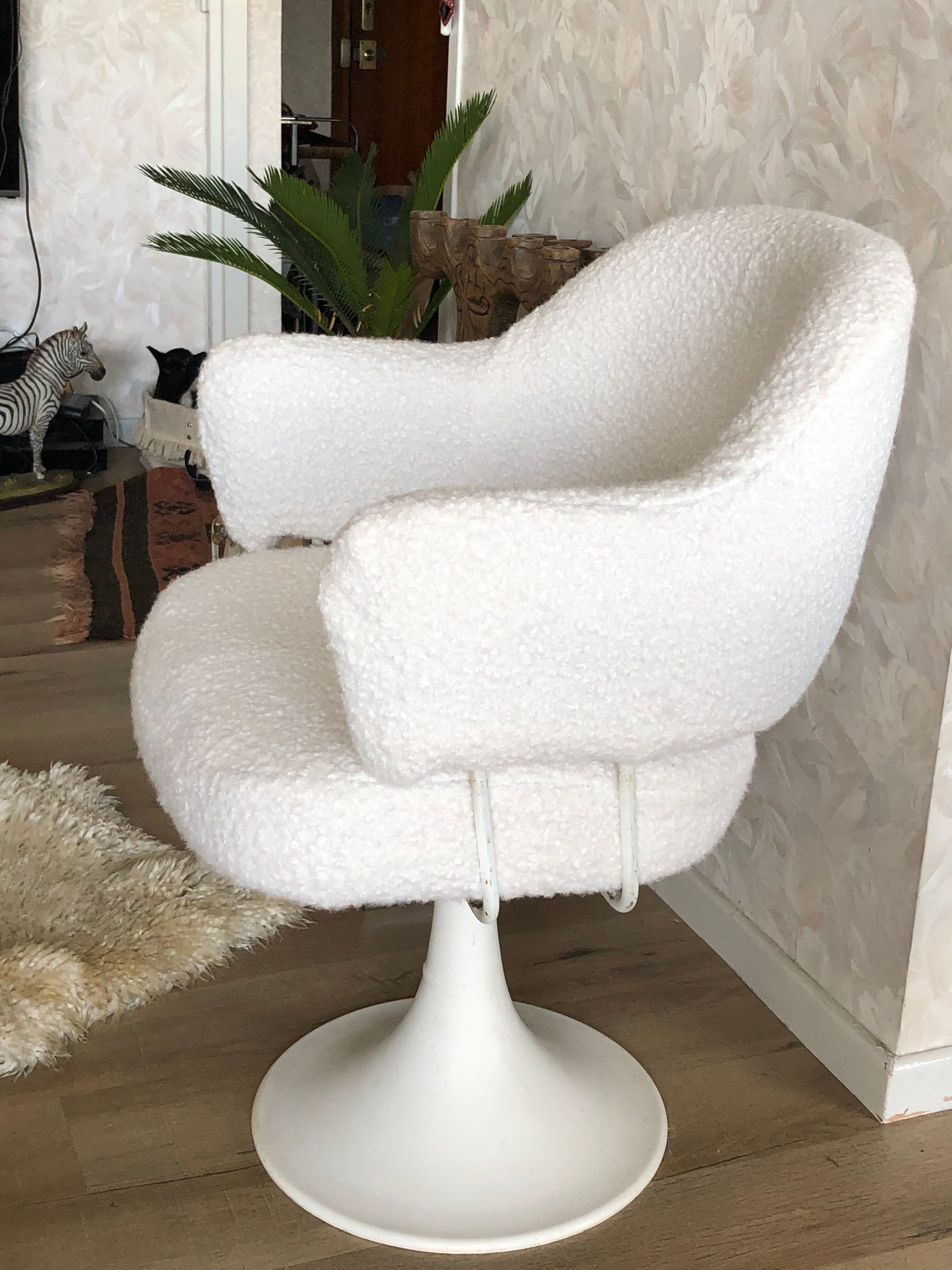 Chair 1970s tulip foot