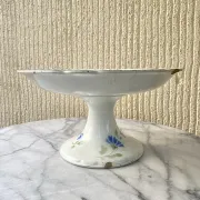 Two antique Luneville K&G compotiers with tulip decoration.