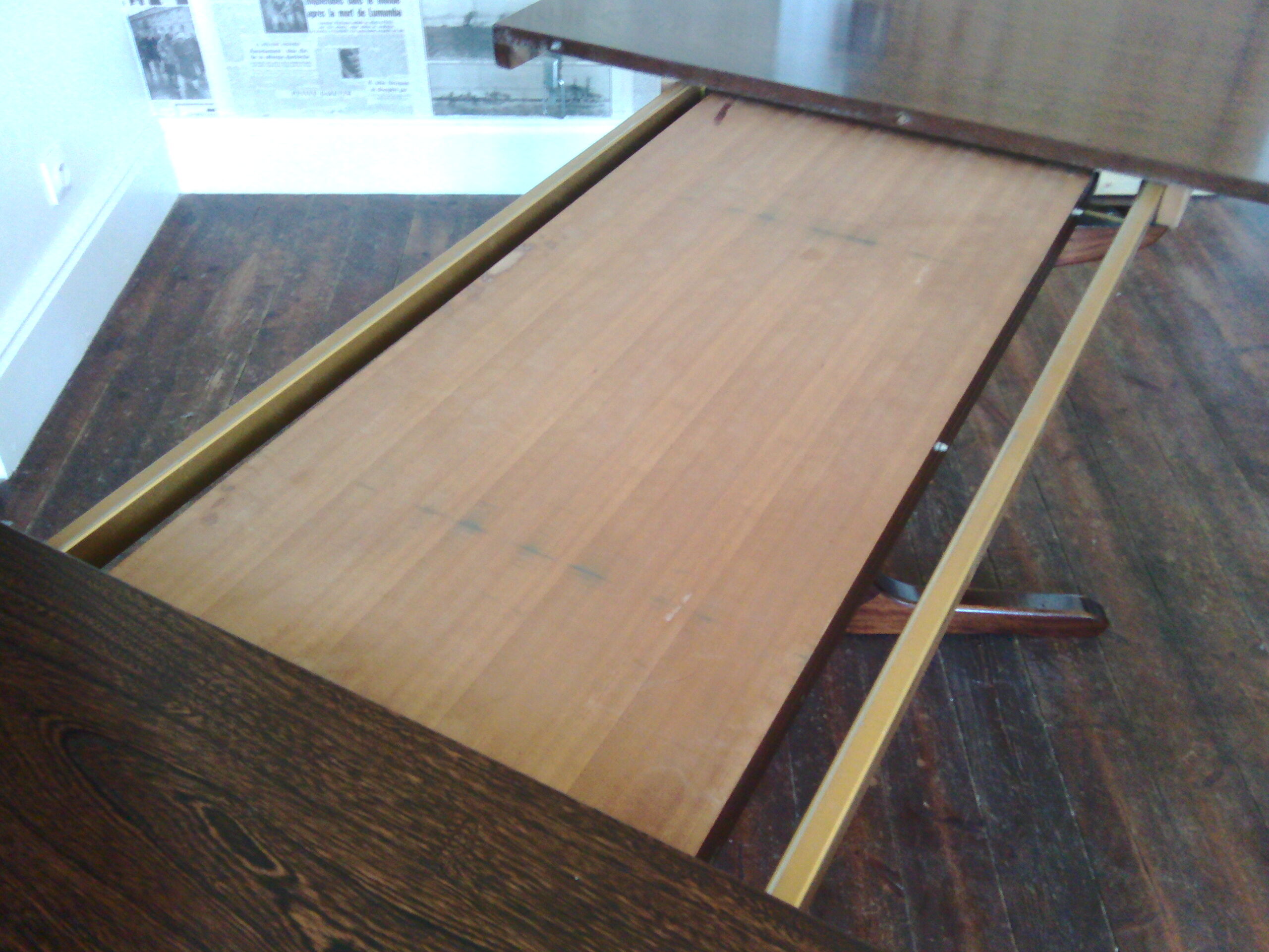 Vintage oval dining table with extensions for Baumann - 1960