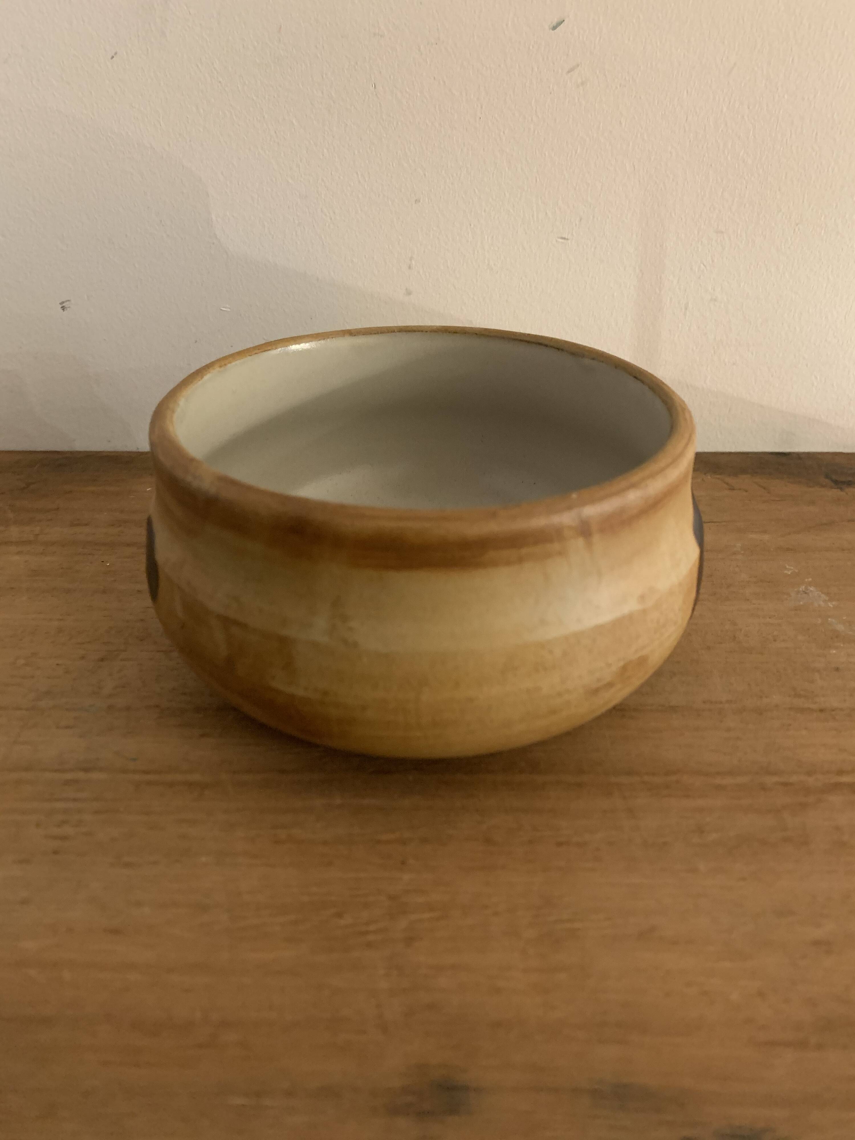 Enamelled sandstone bowl tachist Pottery of the Dove