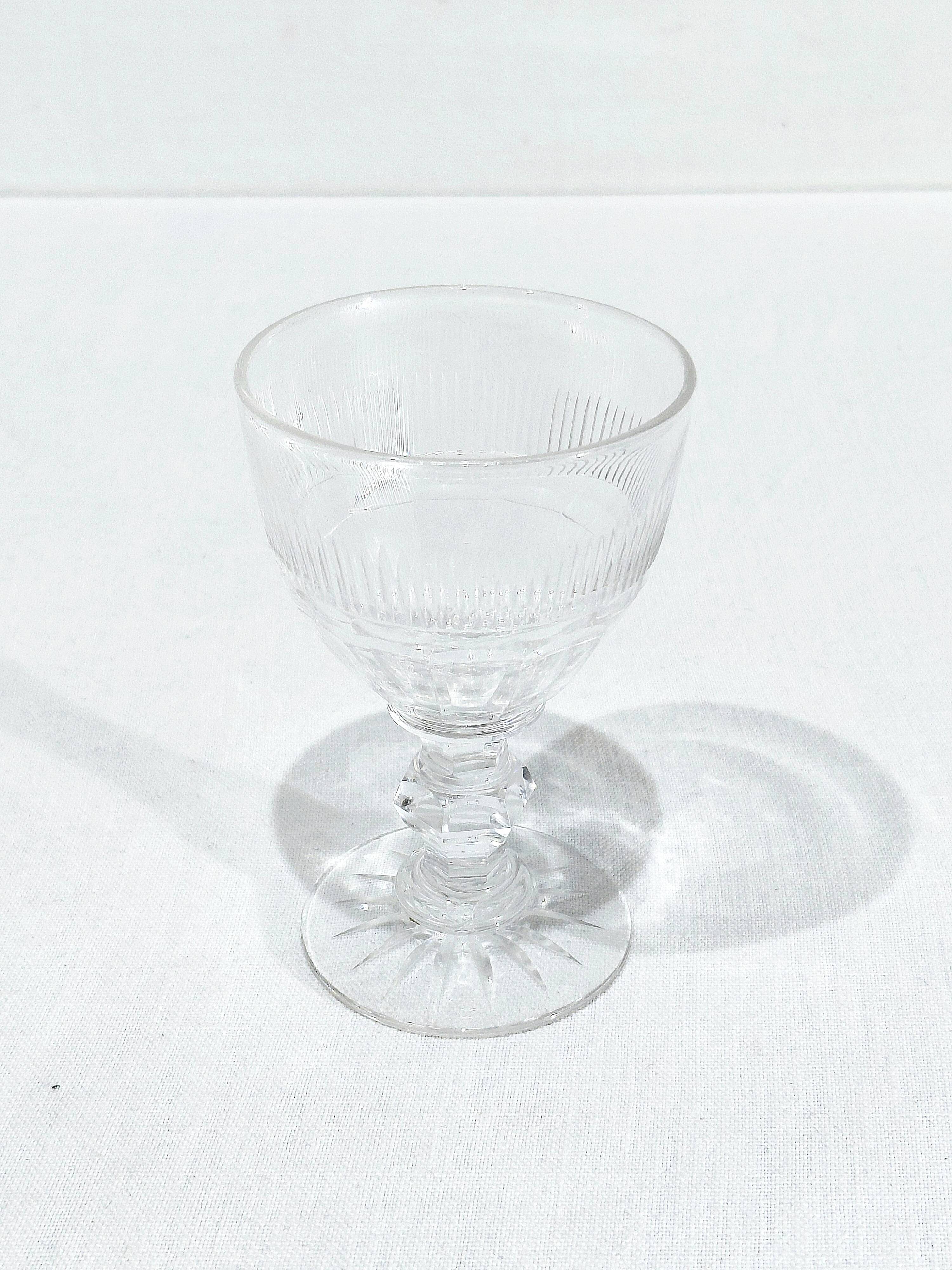 Baccarat - 11 red wine glasses catalogue 1841
