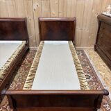 Lits jumeaux de style empire en acajou