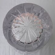 Vase en cristal taillé