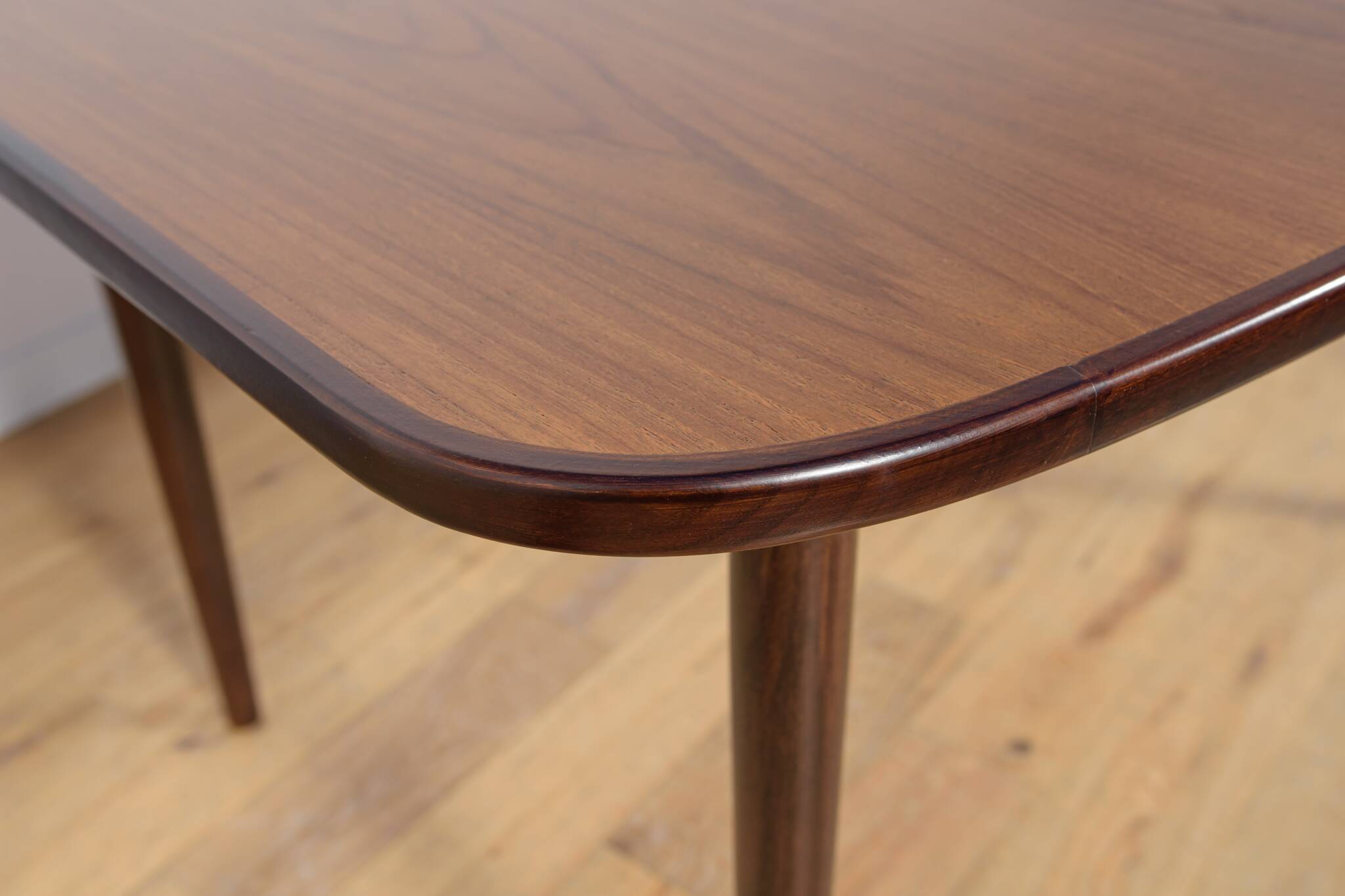 Mid-Century Modern Teak Extendable Dining Table from G-Plan, United Knigdom
