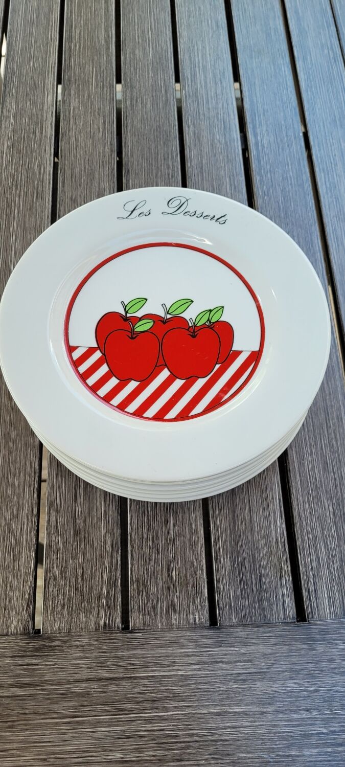 7 vintage dessert plates