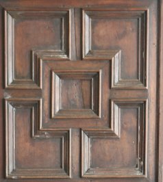 Standing man of Louis XIII period solid walnut