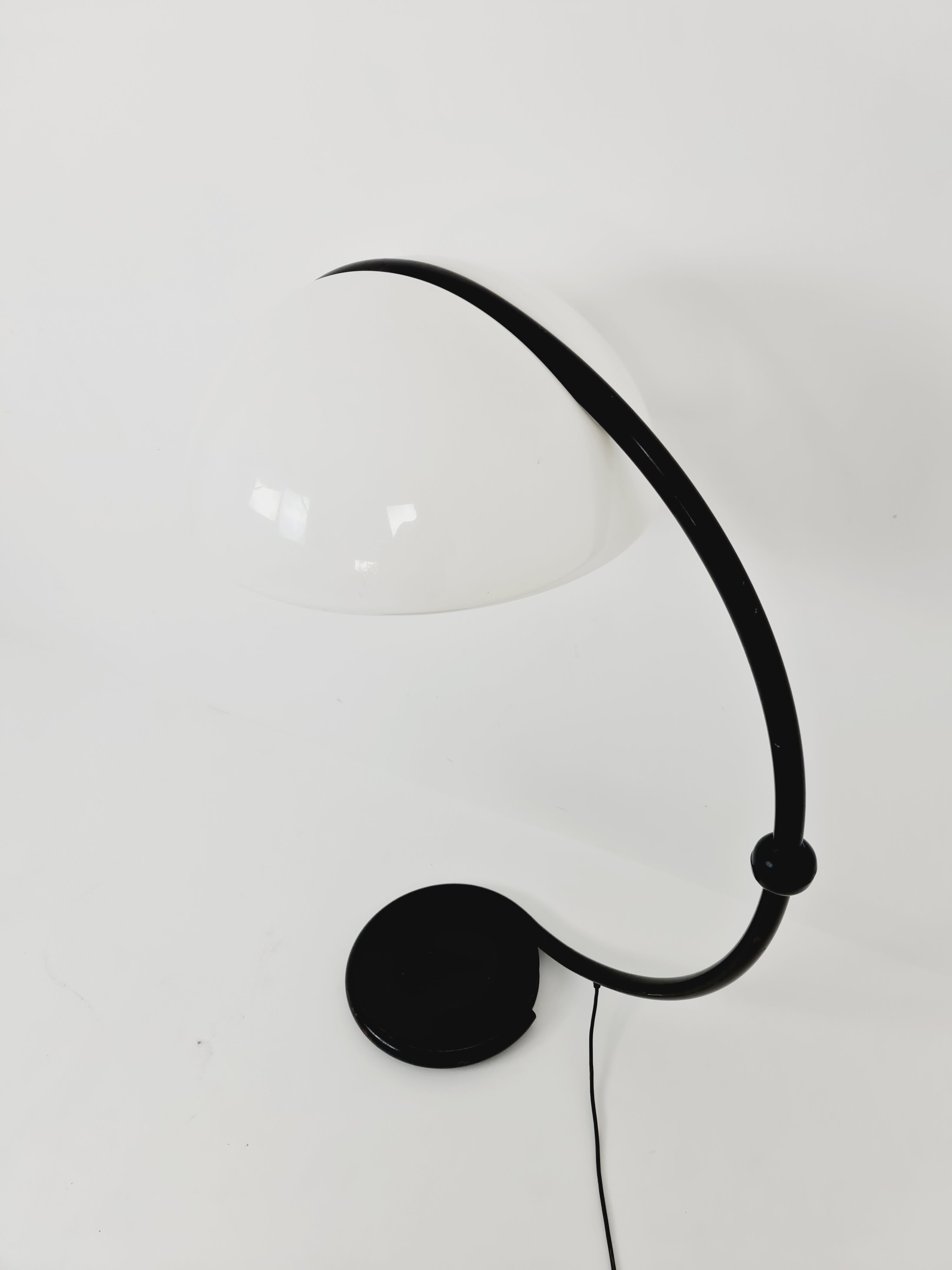 Serpentine floor lamp by Elio Martinelli for martinelli luce, 1970s