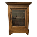 Verriot or walnut display case