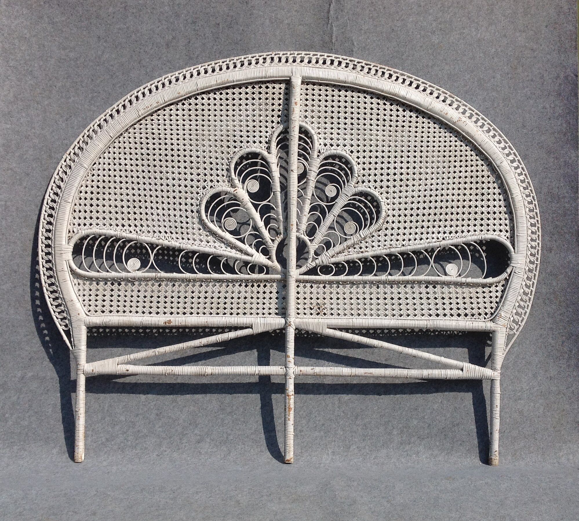 Rattan headboard 2 people