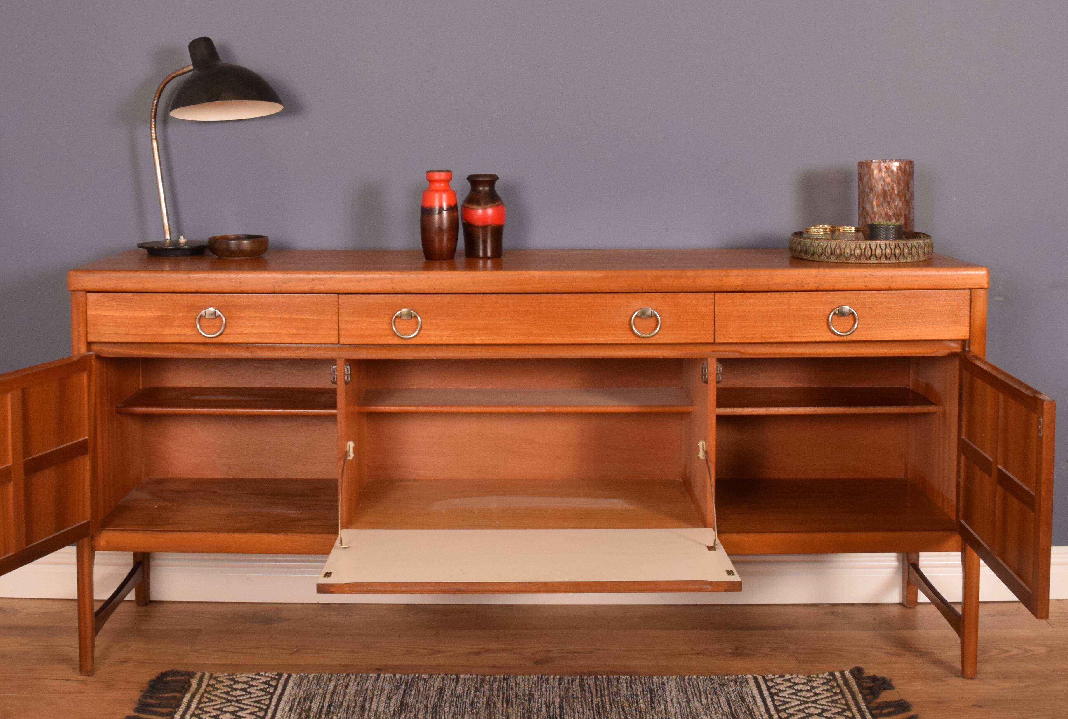 Teak sideboard Nathan 1960