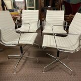 Suite of 4 armchairs in white Ray and Charles Eames leather