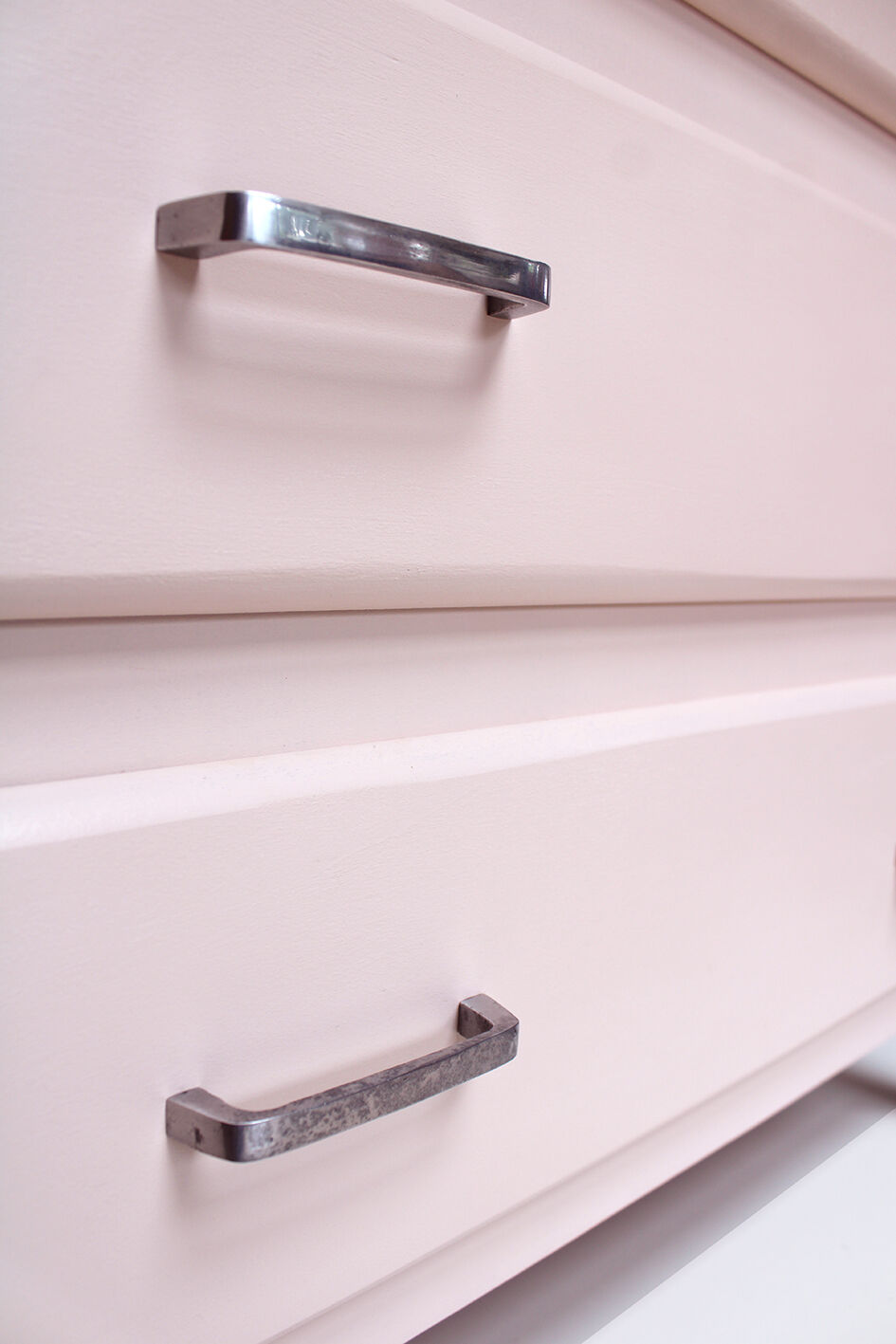 Vintage chest of drawers revisited