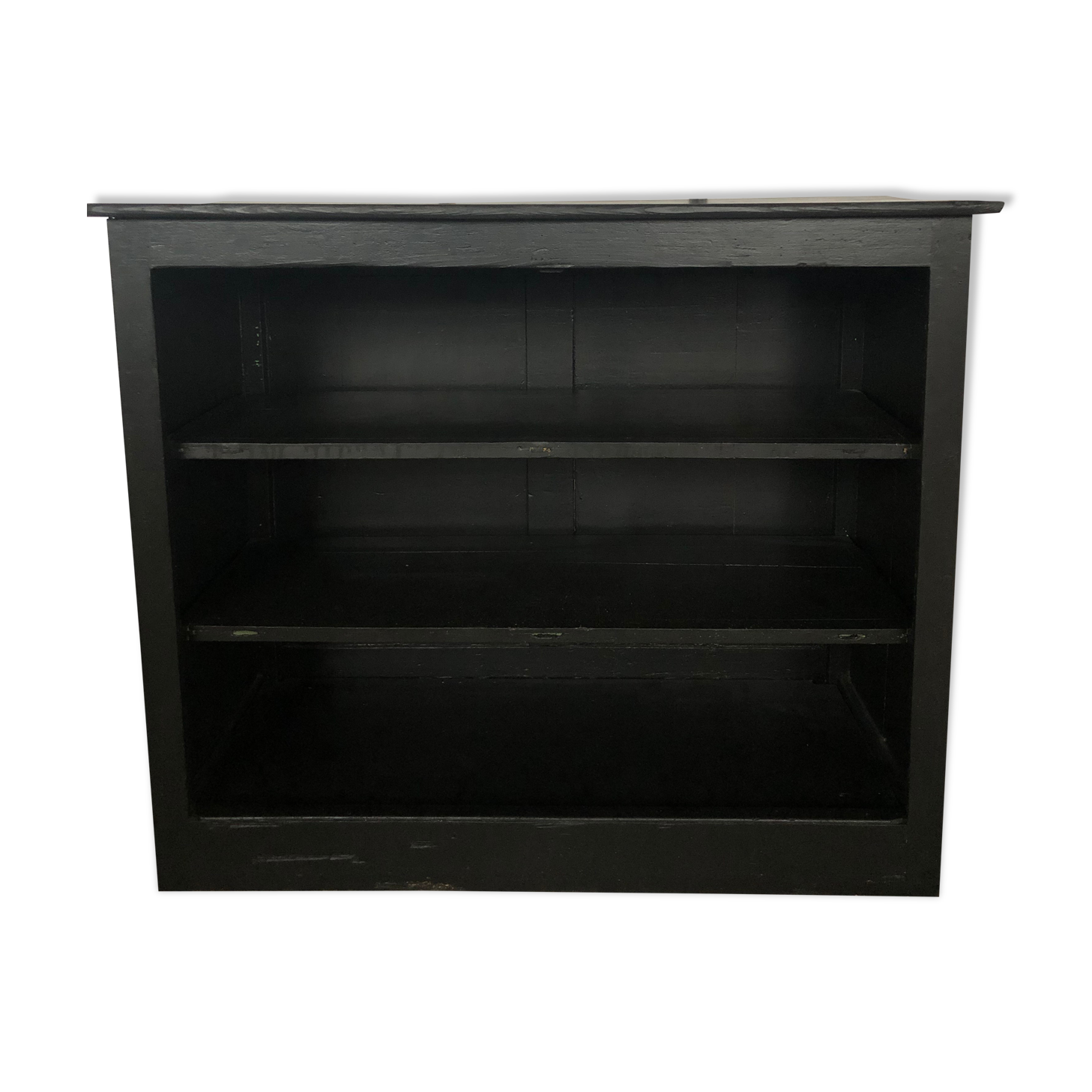 Sideboard without antique door, 3 black pine shelves
