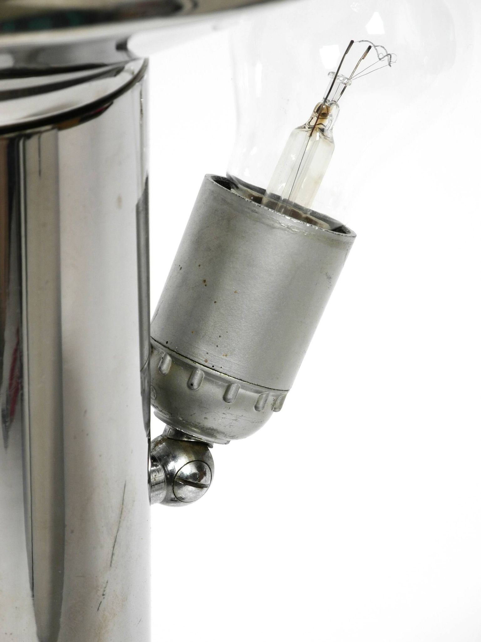 Heavy huge XXL 1970s metal chrome table lamp with metal shade | Heigh 75 cm