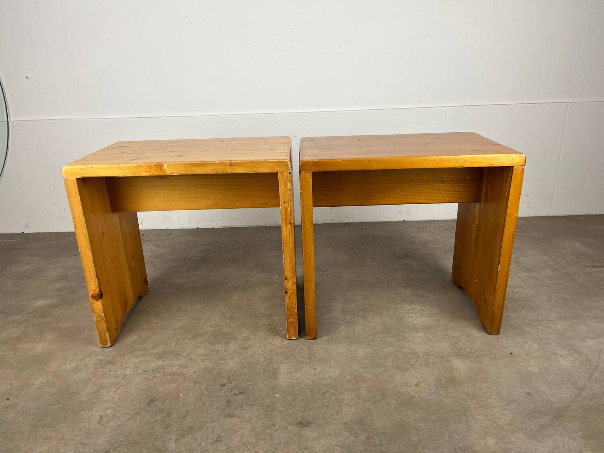 Pair of stools Les Arcs, Charlotte Perriand selection