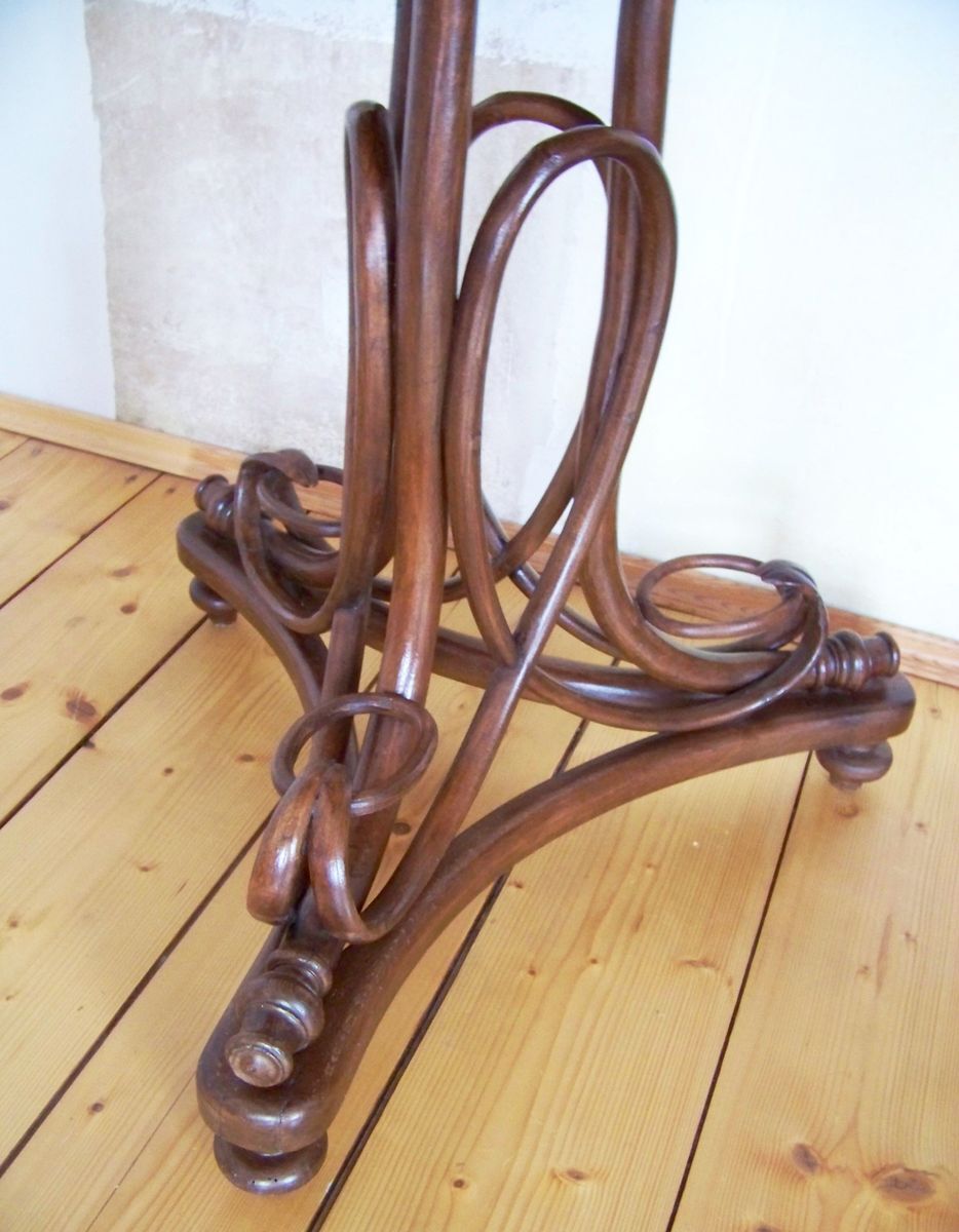 Table model 1001 antique flower by J & J Kohn 1880 s