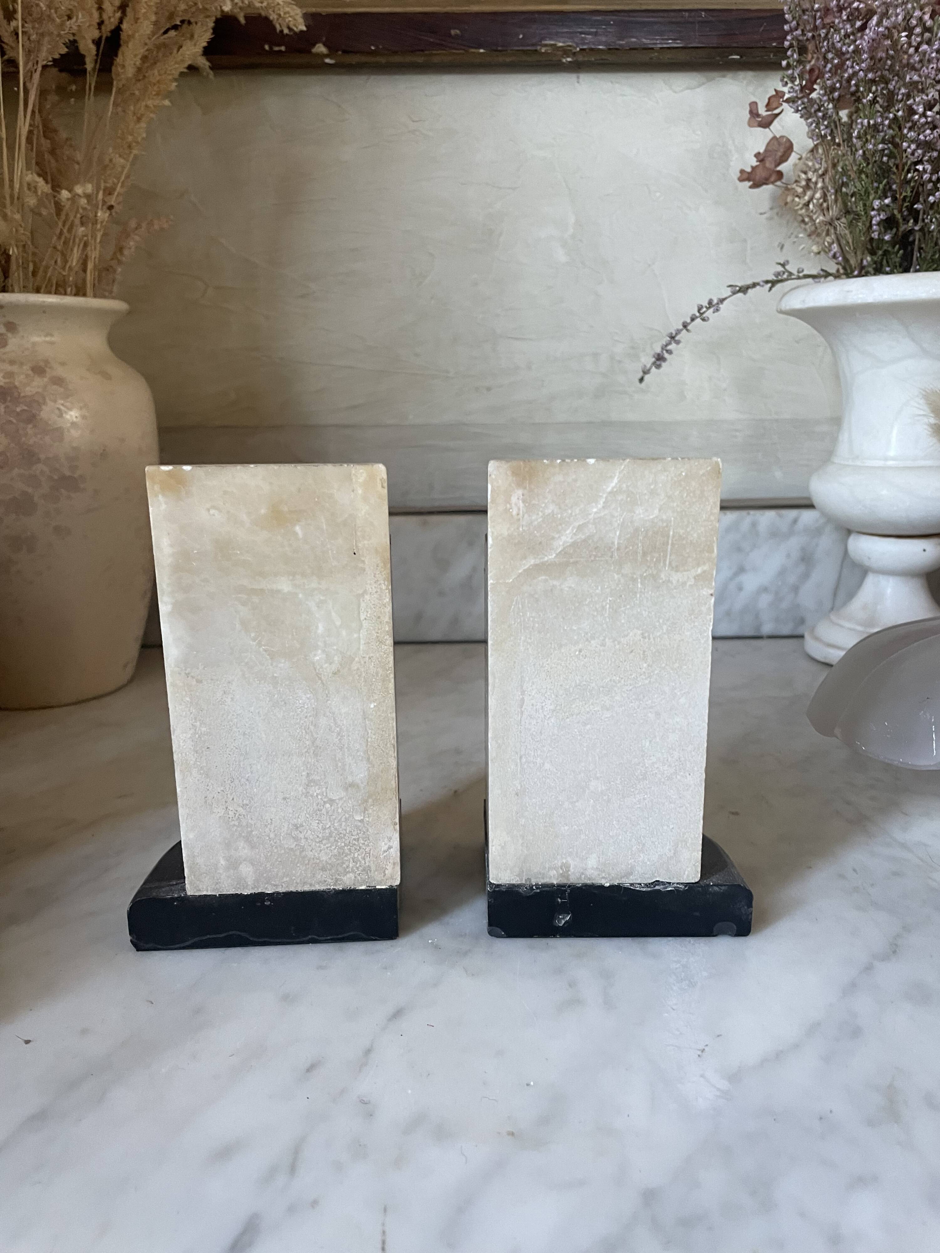 Art Deco pair of onyx bookends