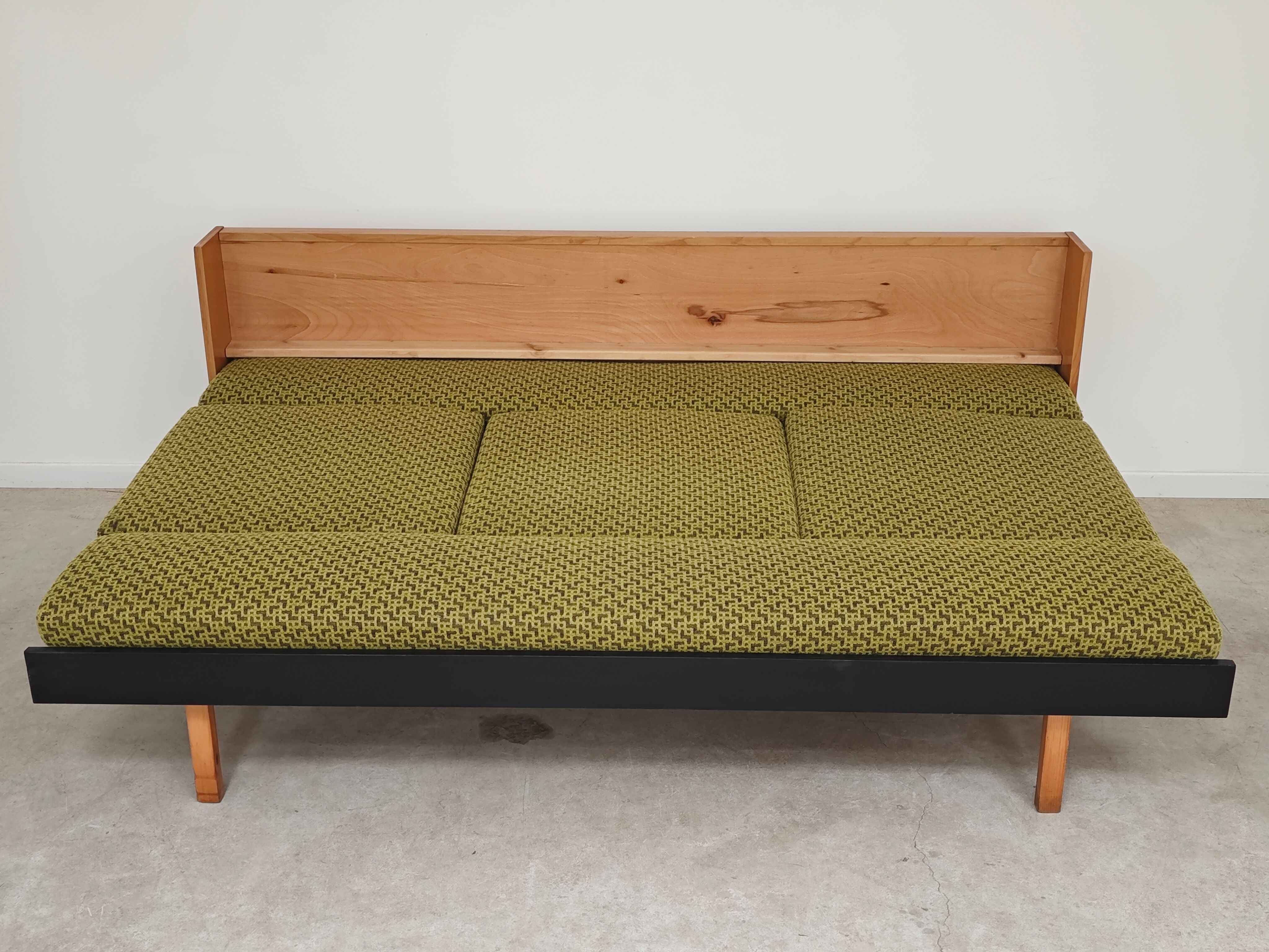 Green folding bench / Sofa  
Drevotvar Czechoslovakia 1960