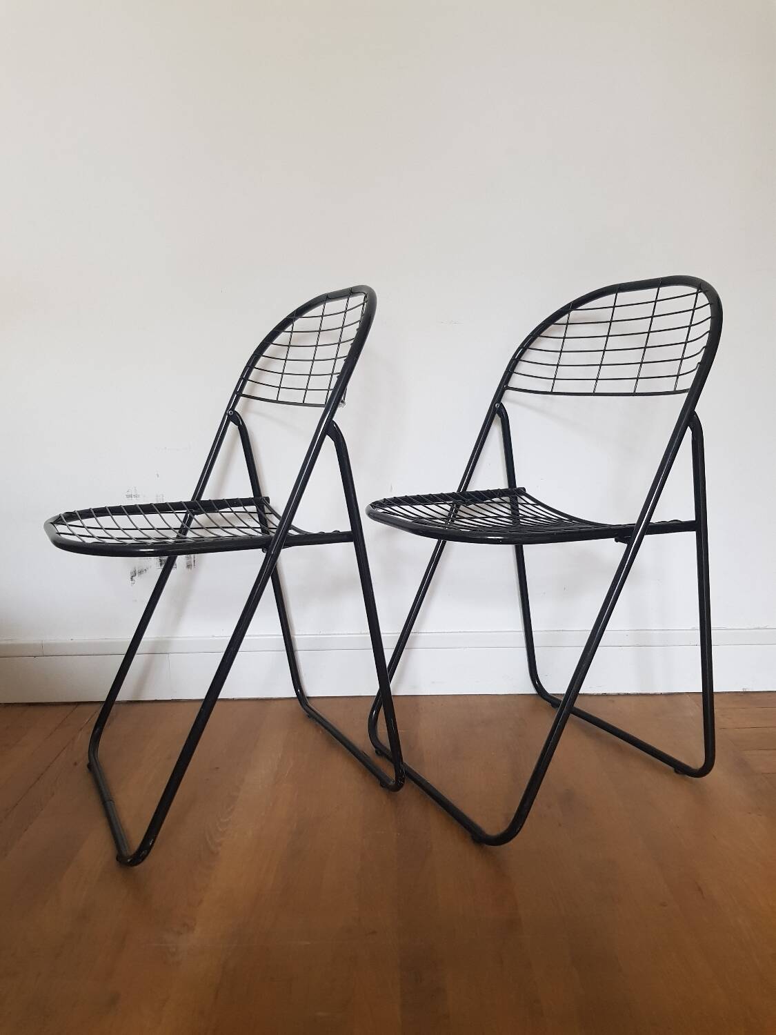 Set of 2 Alland folding chairs by Niels Gamelsgaard