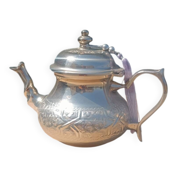 Théière marocaine vintage en métal argenté – Marouan