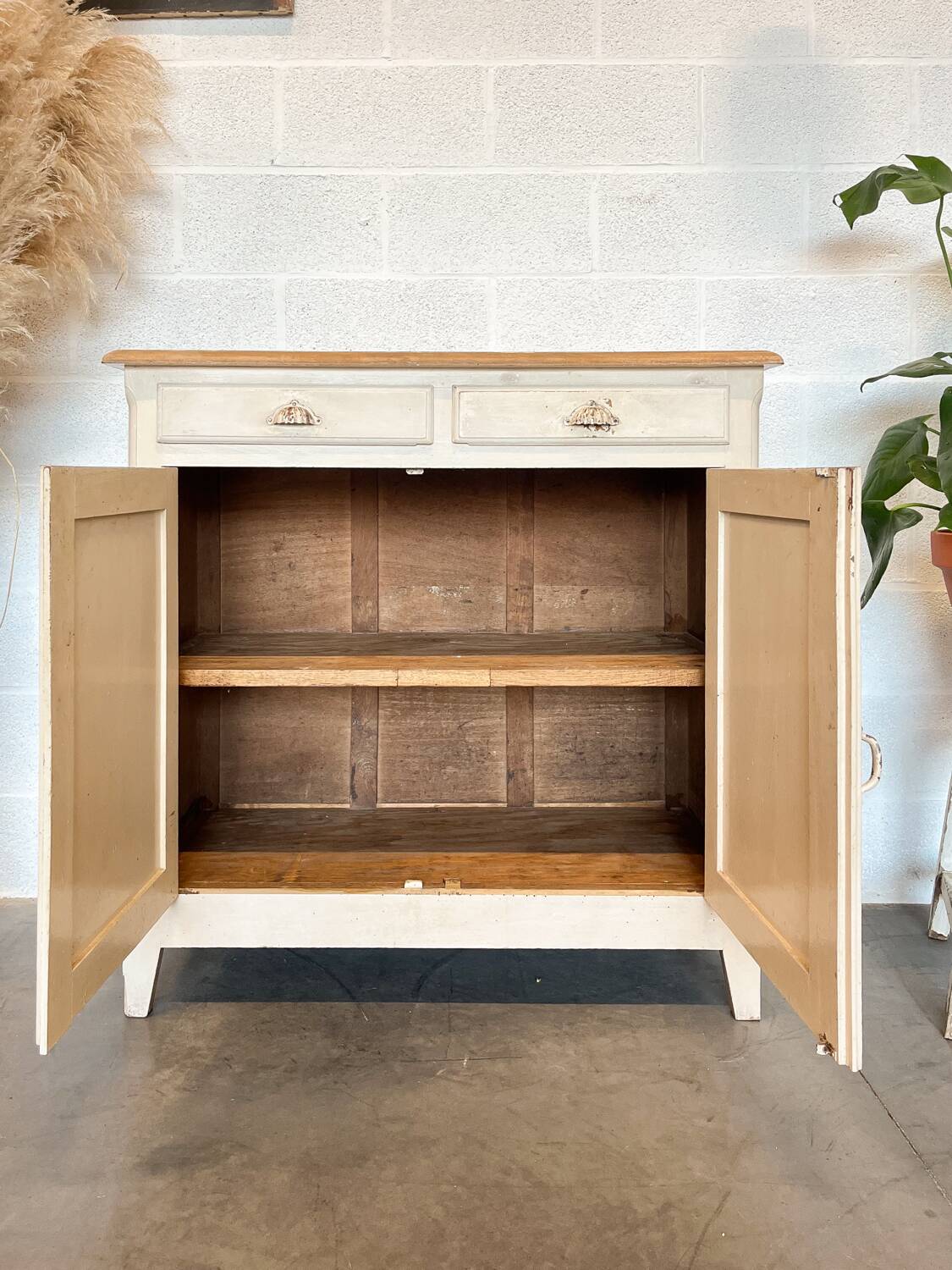 Old Parisian buffet with original patina