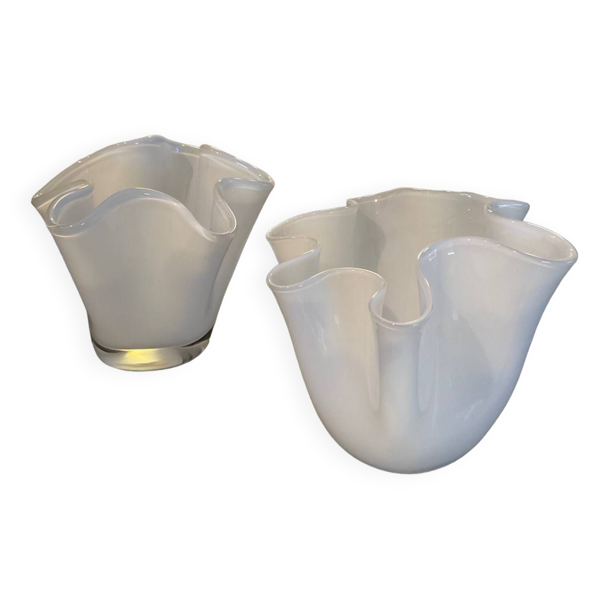 Duo of vintage handkerchief vases in glass paste