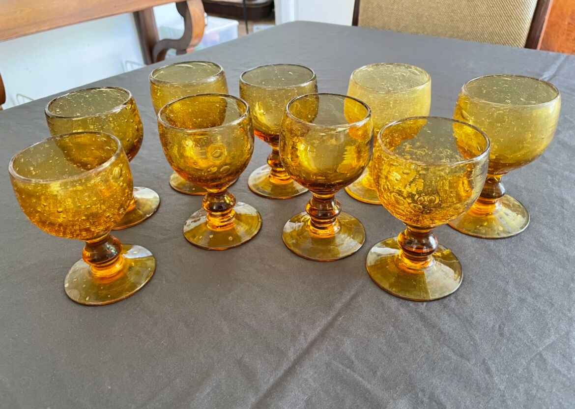 Amber bubble foot glasses