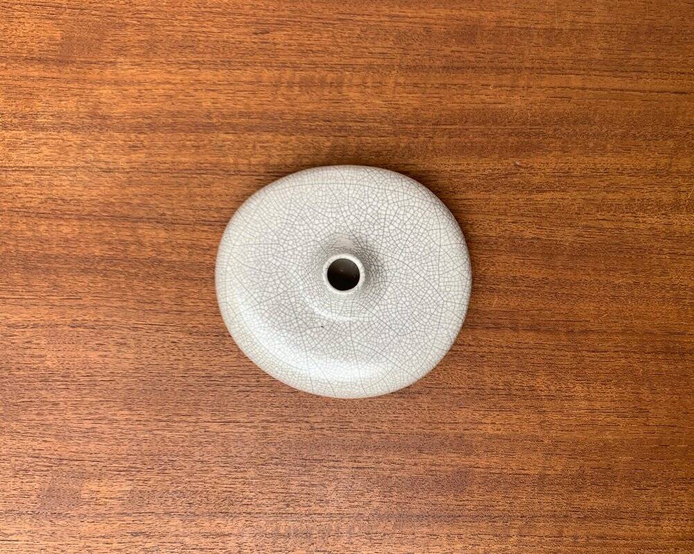 Postmodern minimalist ceramic vase in an organic shape by Asa Selection, 1980s.