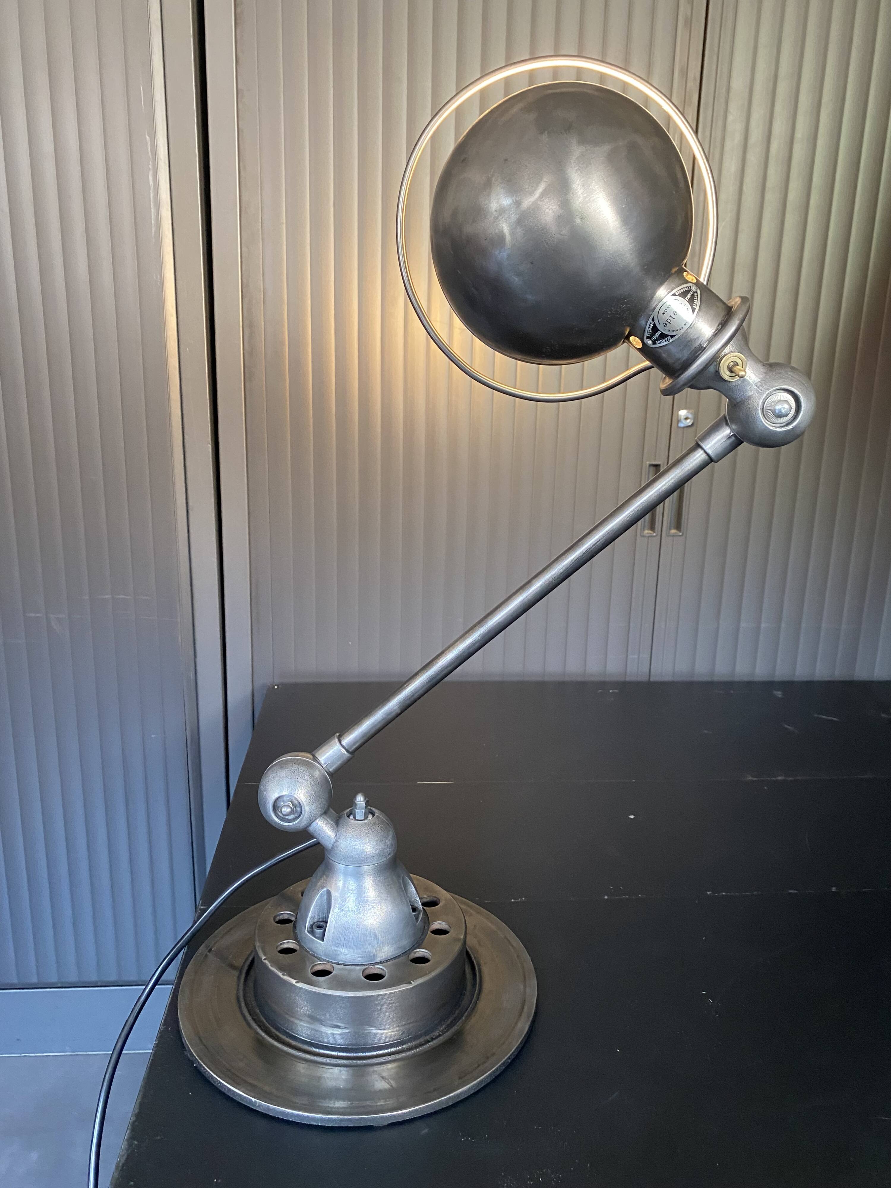 Lampe jieldé 1 bras patine graphite industriel vintage