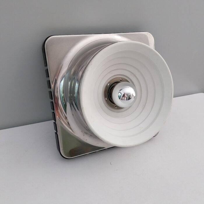 Italian wall light from the 70s