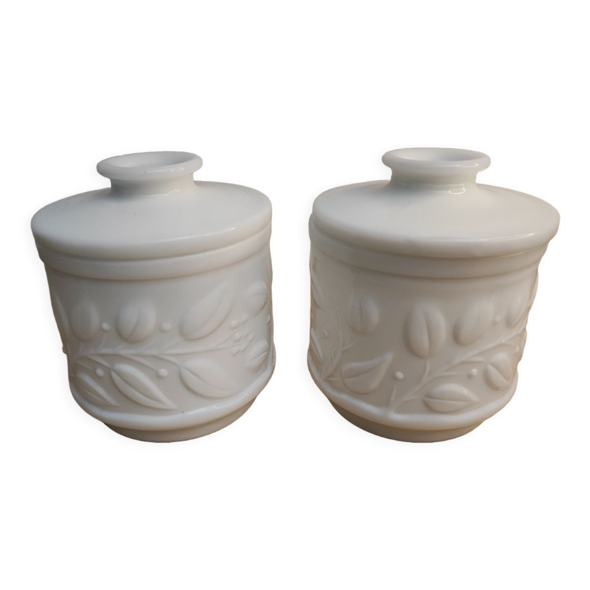 Pots en verre opale