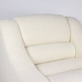 Pair of armchairs with fine curls. Contemporary work.