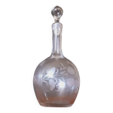 Carafe xixème en verre soufflé et ciselé