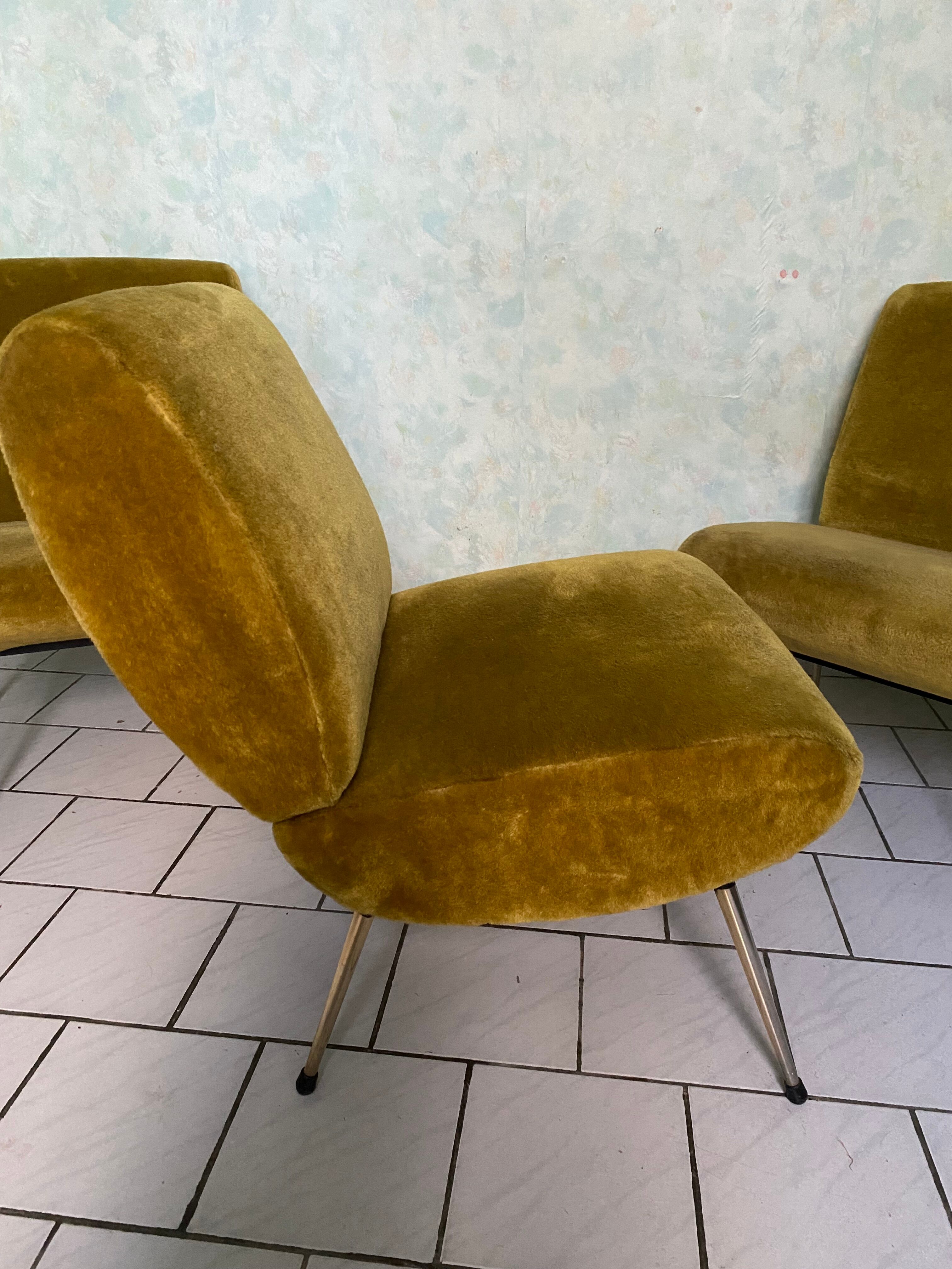 Suite of three armchairs pelfran model kiss