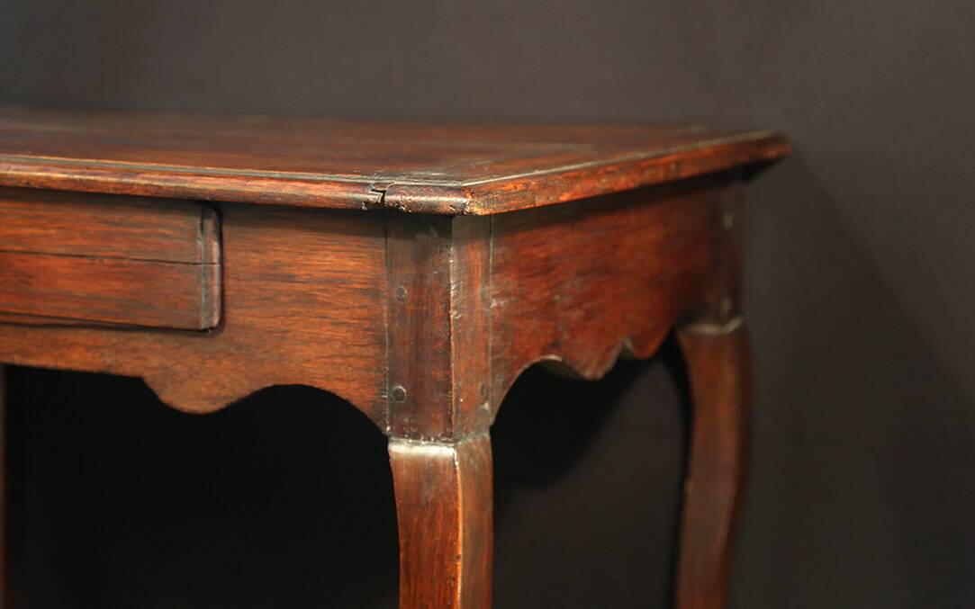 writing table 18th century
