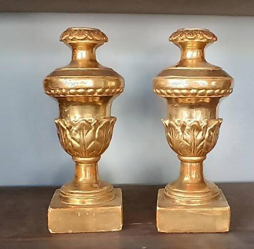 Paire de chandeliers anciens à support palme, Toscane, début du XIXe siècle