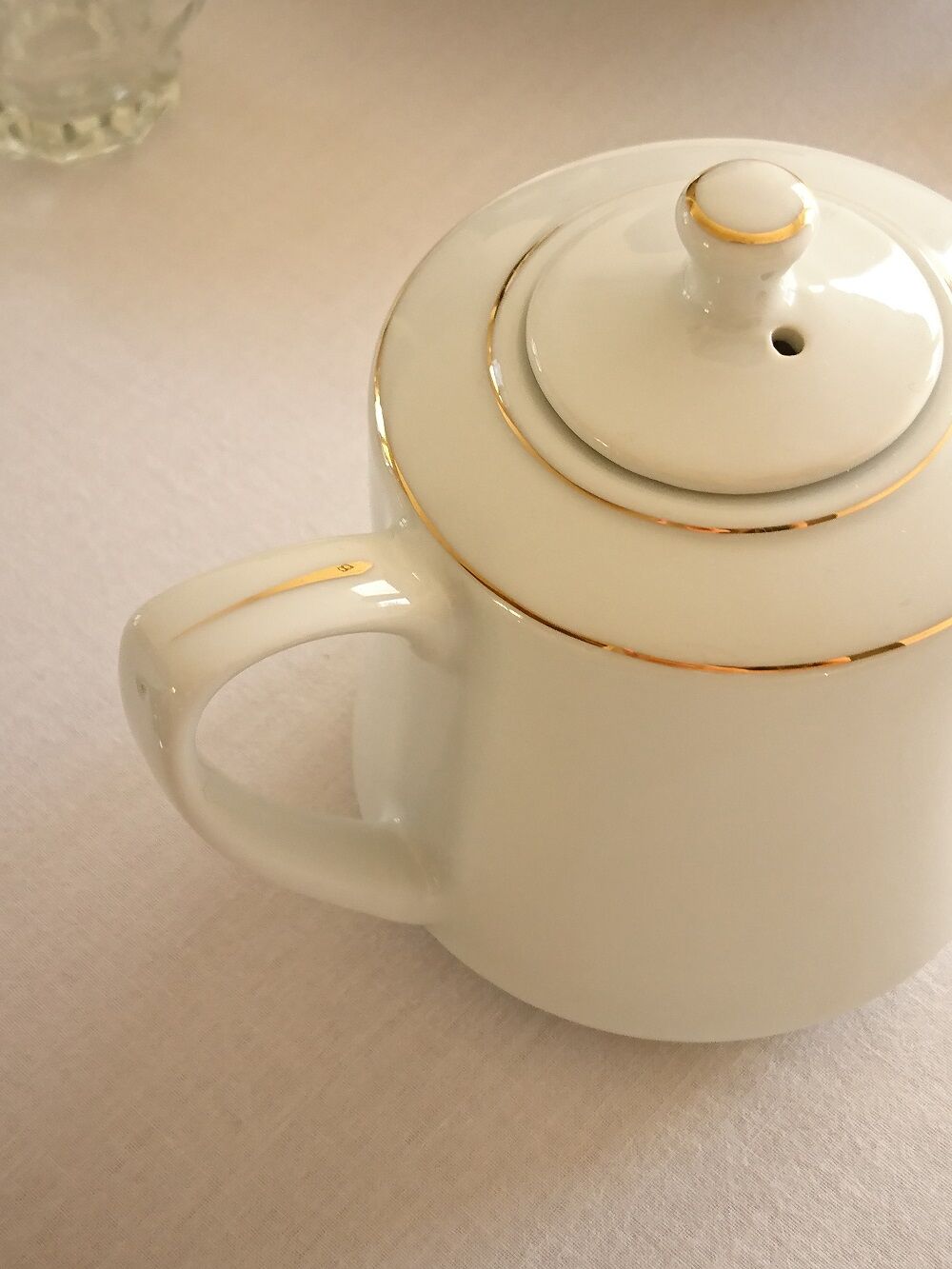Selfish white porcelain teapot