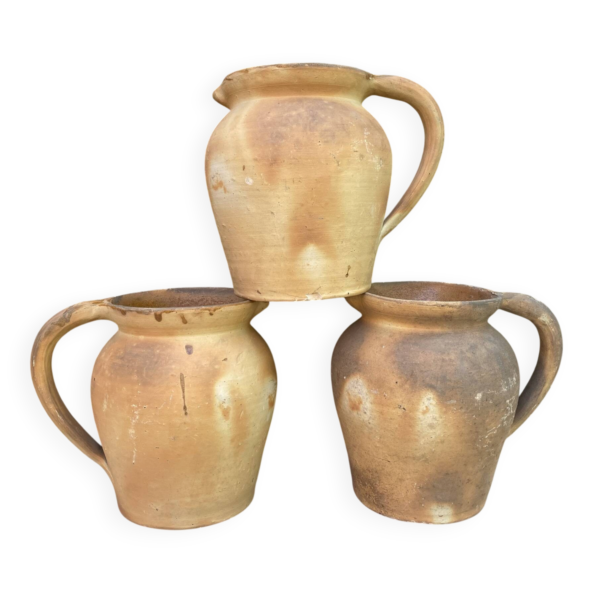 Set of antique terracotta jugs H21 cm