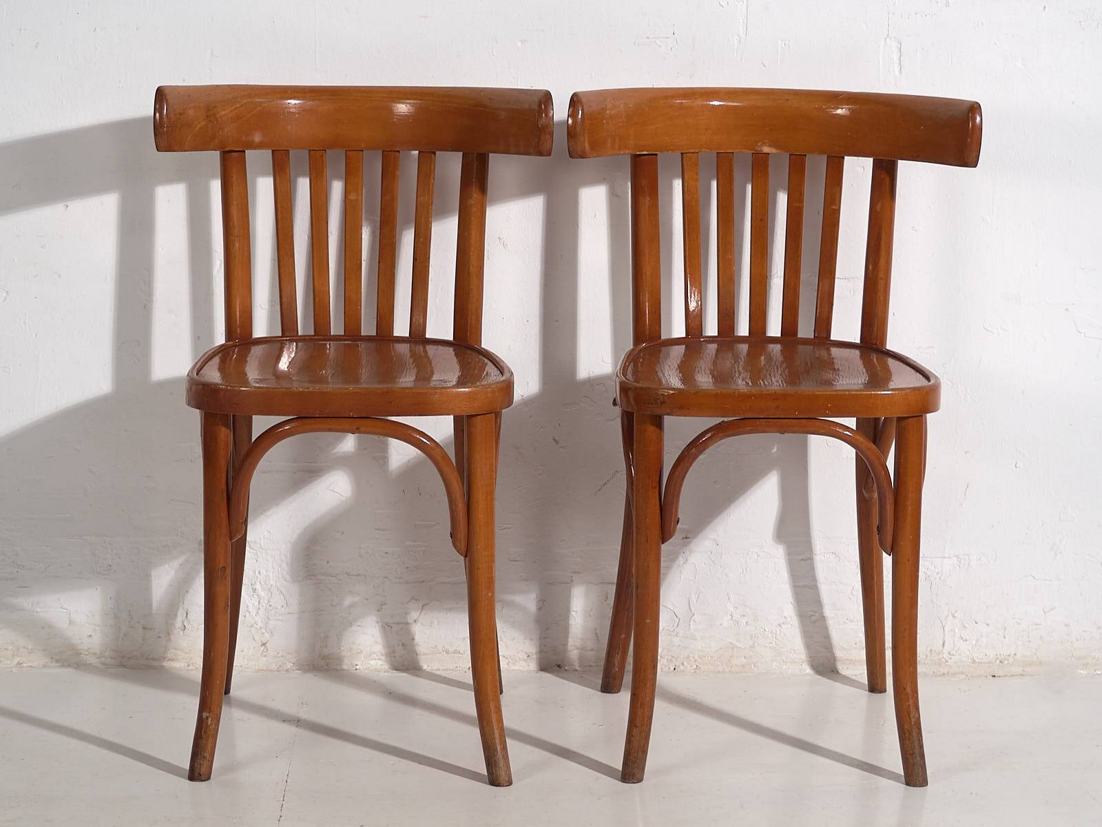 Antique bistro chairs (circa 1920). Set of 6 pieces #1