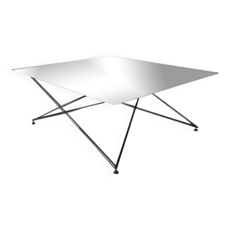 Table basse carrée chrome et verre