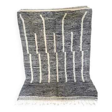 Black and white striped Beni Ouarain rug 3/2m