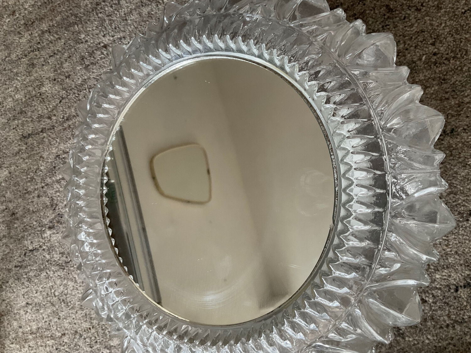 Pair of vintage sconces in molded glass 70s