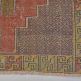 Tribal Home Living Vintage Rug sku a18